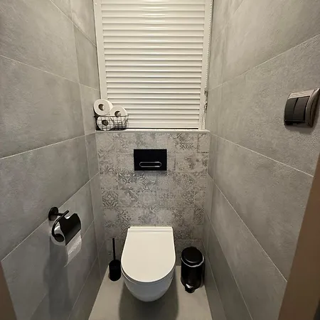 Apartment Spisska Nova Ves شقة *